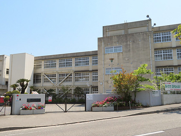 北夙川小学校