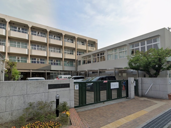 鷹匠中学校 鷹匠中学校